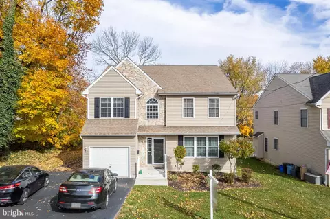 3 Woodland Ave, Norwood, PA 19074