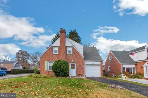234 Fairlamb Ave, Havertown, PA 19083
