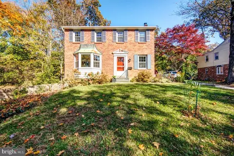 2 Cambria Ct, Wayne, PA 19087