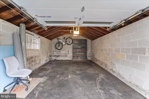 Exterior - 251 Willow Ave, Wayne, PA 19087 photo 9 of 11
