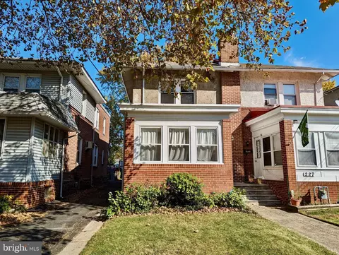 229 Blunston Ave, Collingdale, PA 19023