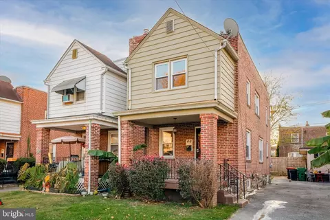 46 Worrell St, Chester, PA 19013