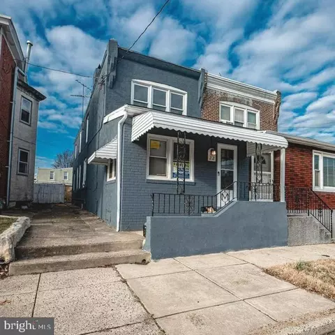 22 E 9th St, Marcus Hook, PA 19061
