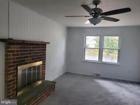 228 Jacqueline Dr, Boothwyn, PA 19061 photo 28