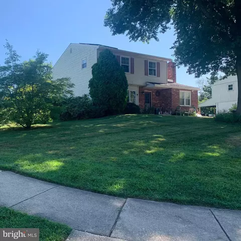 228 Jacqueline Dr, Boothwyn, PA 19061
