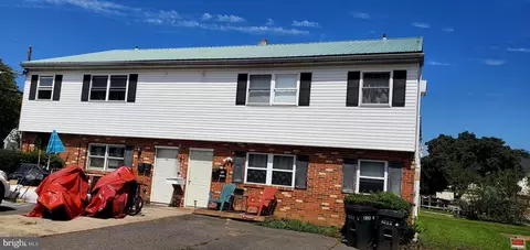 1352 1354 Mccay Ave, Marcus Hook, PA 19061