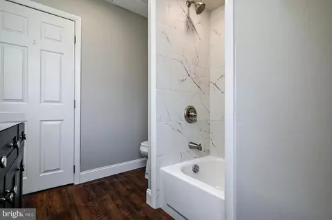 18 Cedar St, Marcus Hook, PA 19061 photo 26