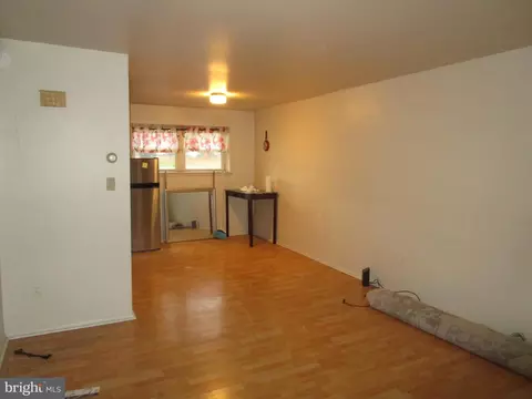 7013 Emerson Ave, Upper Darby, PA 19082 photo 4