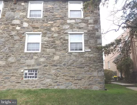 2331 Haverford Rd, Ardmore, PA 19003