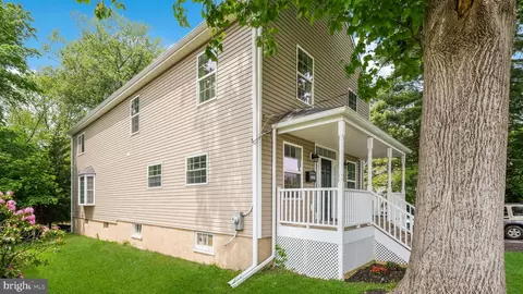 2824 5th Ave, Boothwyn, PA 19061 photo 2