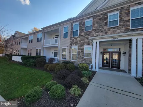 5105 Poplar St, Garnet Valley, PA 19060