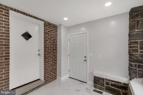 352 Huntley Rd, Upper Darby, PA 19082 photo 4