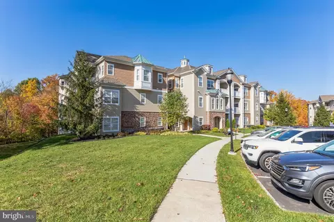 3000 Village Way #3406, Marcus Hook, PA 19061