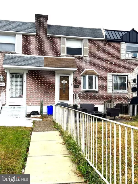 932 Delview Dr, Folcroft, PA 19032