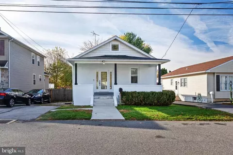 215 Washington Ave, Woodlyn, PA 19094