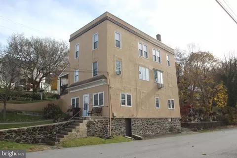 1 Convent Rd, Aston, PA 19014