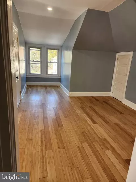 11 Cloverdale Ave, Upper Darby, PA 19082 photo 17