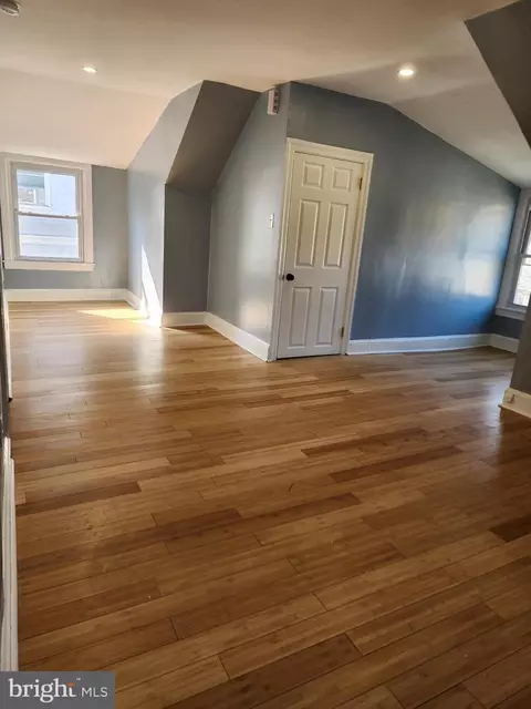 11 Cloverdale Ave, Upper Darby, PA 19082 photo 16