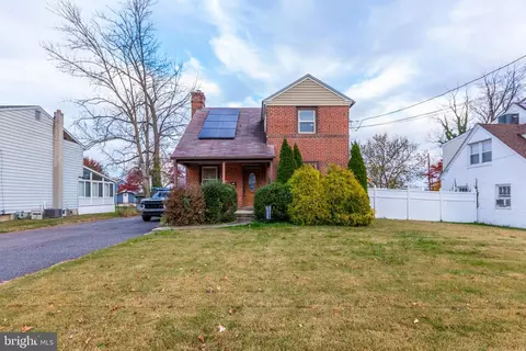 2815 Dutton Mill Rd, Aston, PA 19014