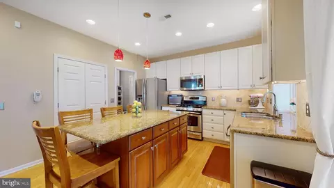3704 Larkin Rd, Garnet Valley, PA 19060 photo 5