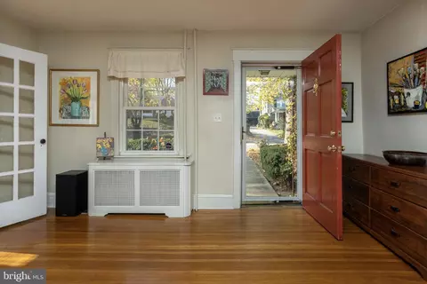 137 N Rolling Rd, Springfield, PA 19064 photo 4