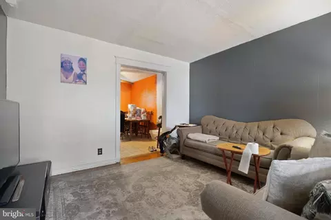 414 Hampden Rd, Upper Darby, PA 19082 photo 3