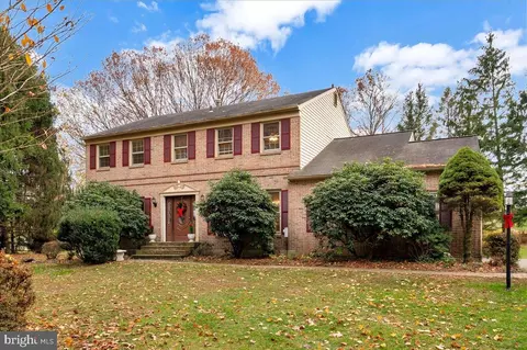 74 Concord Creek Rd, Glen Mills, PA 19342