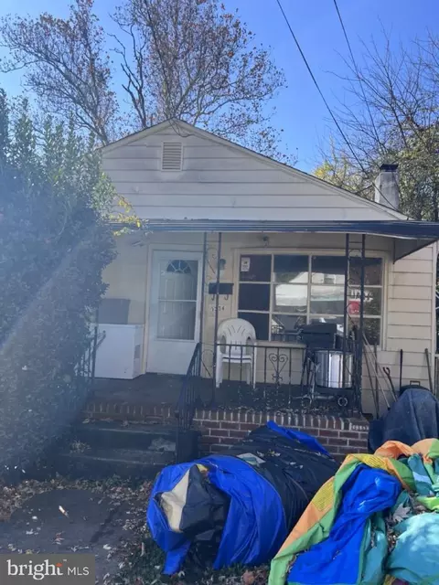 1334 Townsend St, Chester, PA 19013