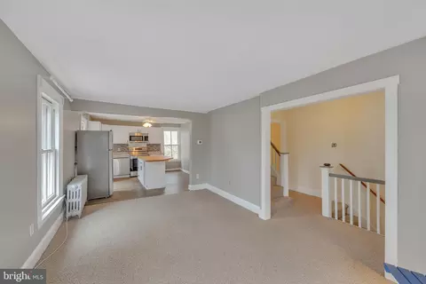 431 W Beechtree Ln, Wayne, PA 19087 photo 4