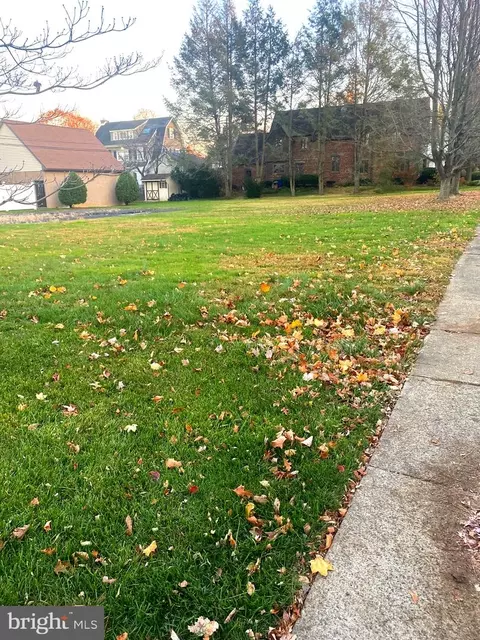Lot 2 Irvington Road, Drexel Hill, PA 19026