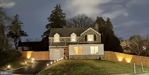 5201 Oleander Rd, Drexel Hill, PA 19026