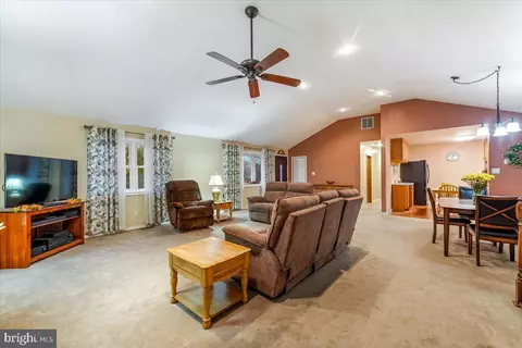 2113 Euclid Ave, Ogden, PA 19061 photo 9