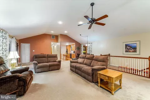 2113 Euclid Ave, Ogden, PA 19061 photo 7