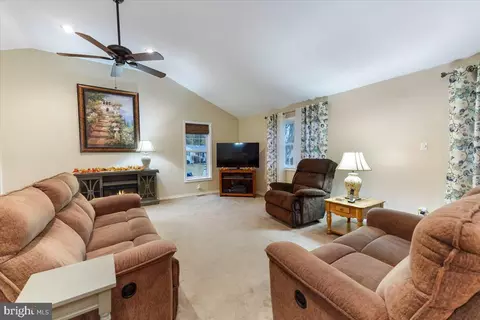 2113 Euclid Ave, Ogden, PA 19061 photo 4