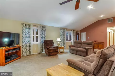 2113 Euclid Ave, Ogden, PA 19061 photo 6