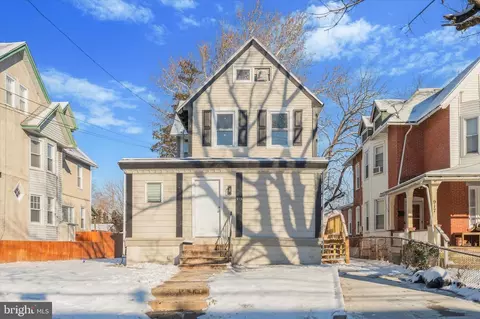 915 Pembroke Ave, Lansdowne, PA 19050