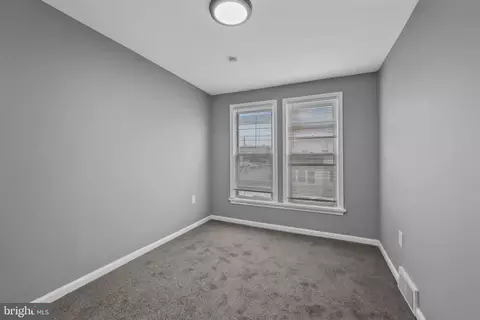 1142 Green St, Marcus Hook, PA 19061 photo 17