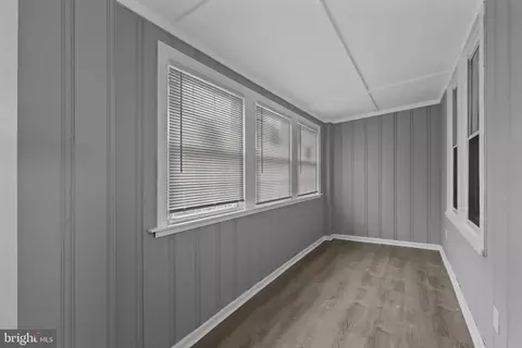 1142 Green St, Marcus Hook, PA 19061 photo 4