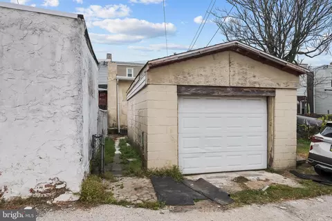 1142 Green St, Marcus Hook, PA 19061 photo 23