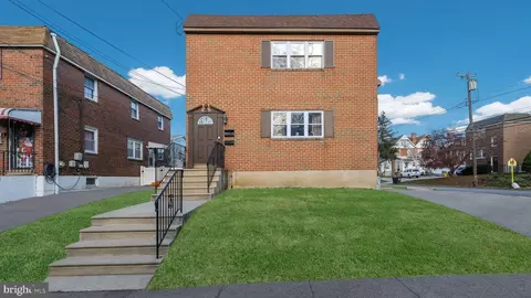 300 W Ashland Ave, Glenolden, PA 19036