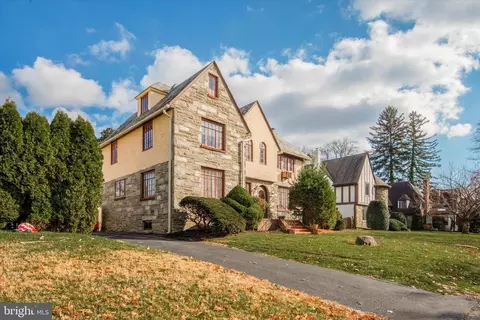 1017 Childs Ave, Drexel Hill, PA 19026