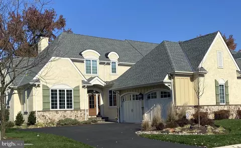 209 Valley Ridge Rd, Haverford, PA 19041