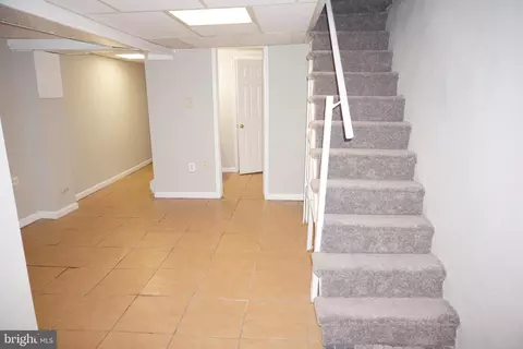 347 Avon Rd, Upper Darby, PA 19082 photo 23