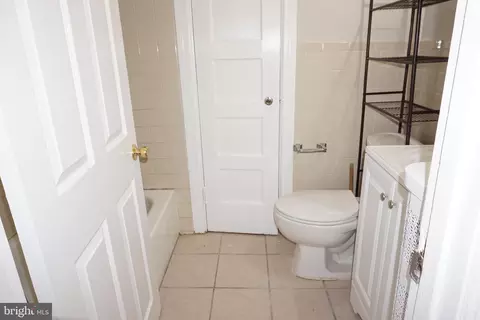 347 Avon Rd, Upper Darby, PA 19082 photo 18
