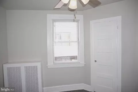 347 Avon Rd, Upper Darby, PA 19082 photo 21