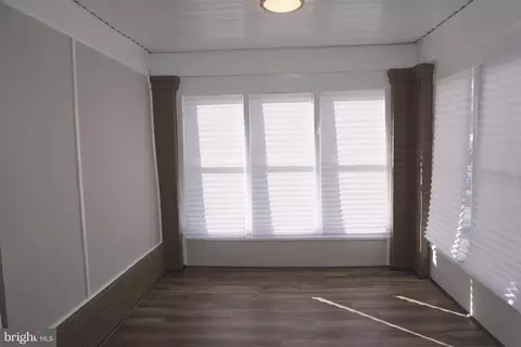 347 Avon Rd, Upper Darby, PA 19082 photo 3