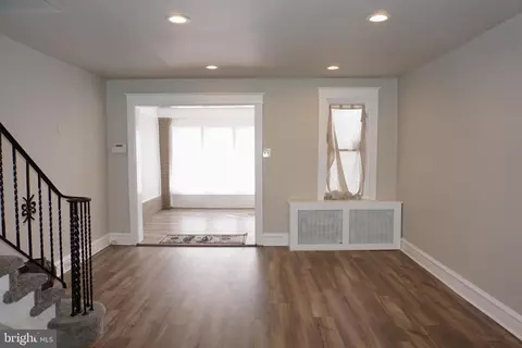 347 Avon Rd, Upper Darby, PA 19082 photo 5