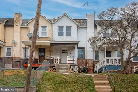 123 Whitely Ter, Darby, PA 19023