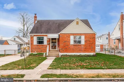 409 Evergreen Ave, Folsom, PA 19033