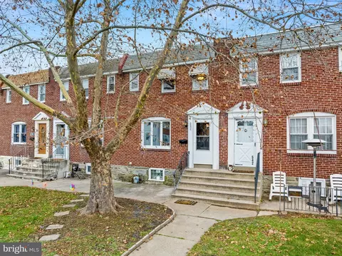 544 Jansen Ave, Essington, PA 19029
